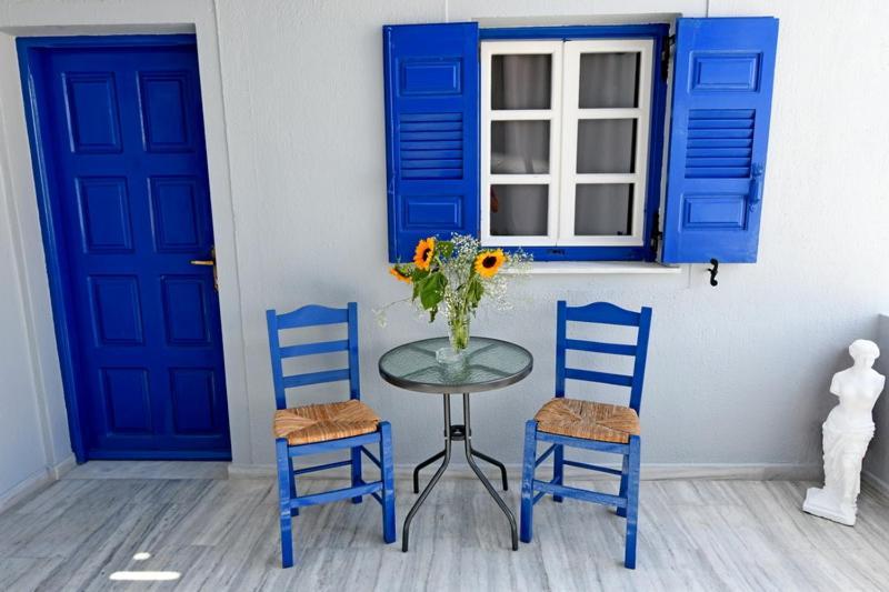 Lunar Santorini Hotel 페리사 외부 사진